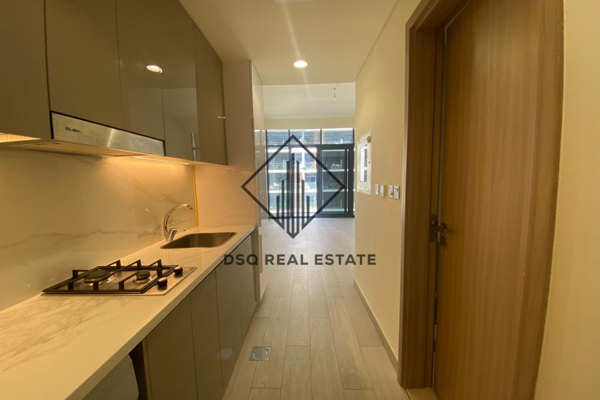 Vacant I Big Layout I Pool View